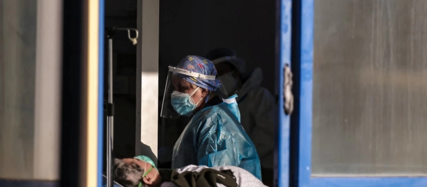 Κορωνοϊός - Ελλάδα: 2.293 νέα κρούσματα - 53 οι νεκροί και 642 οι διασωληνωμένοι (φωτο)